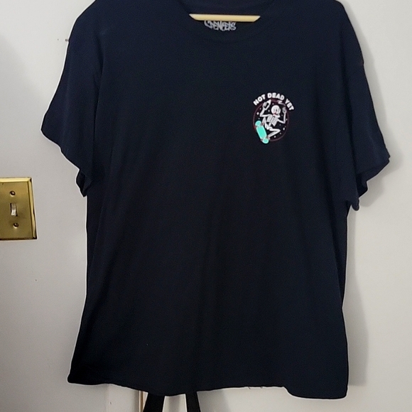 Spencer's mens not dead yet t shirt - Picture 2 of 9